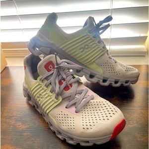 On running size 7 1/2 Woman’s athletic shoes